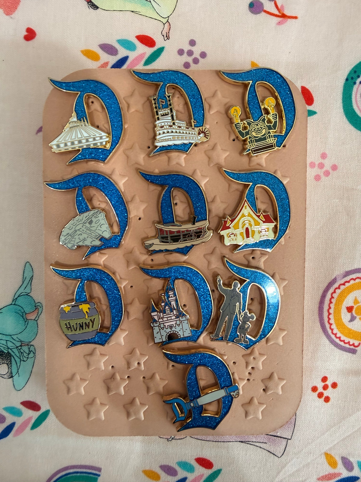 Disneyland D Glitter Key Pins - Complete Set