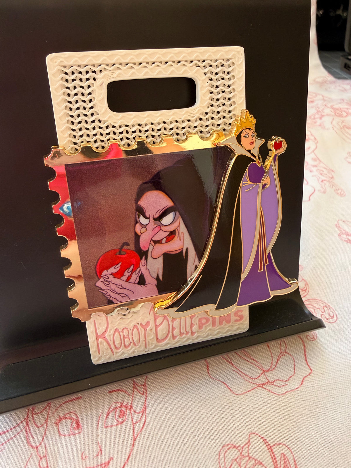 PALM - Evil Queen Legendary Moments Stamp - LE 200 *Slight Flaw*