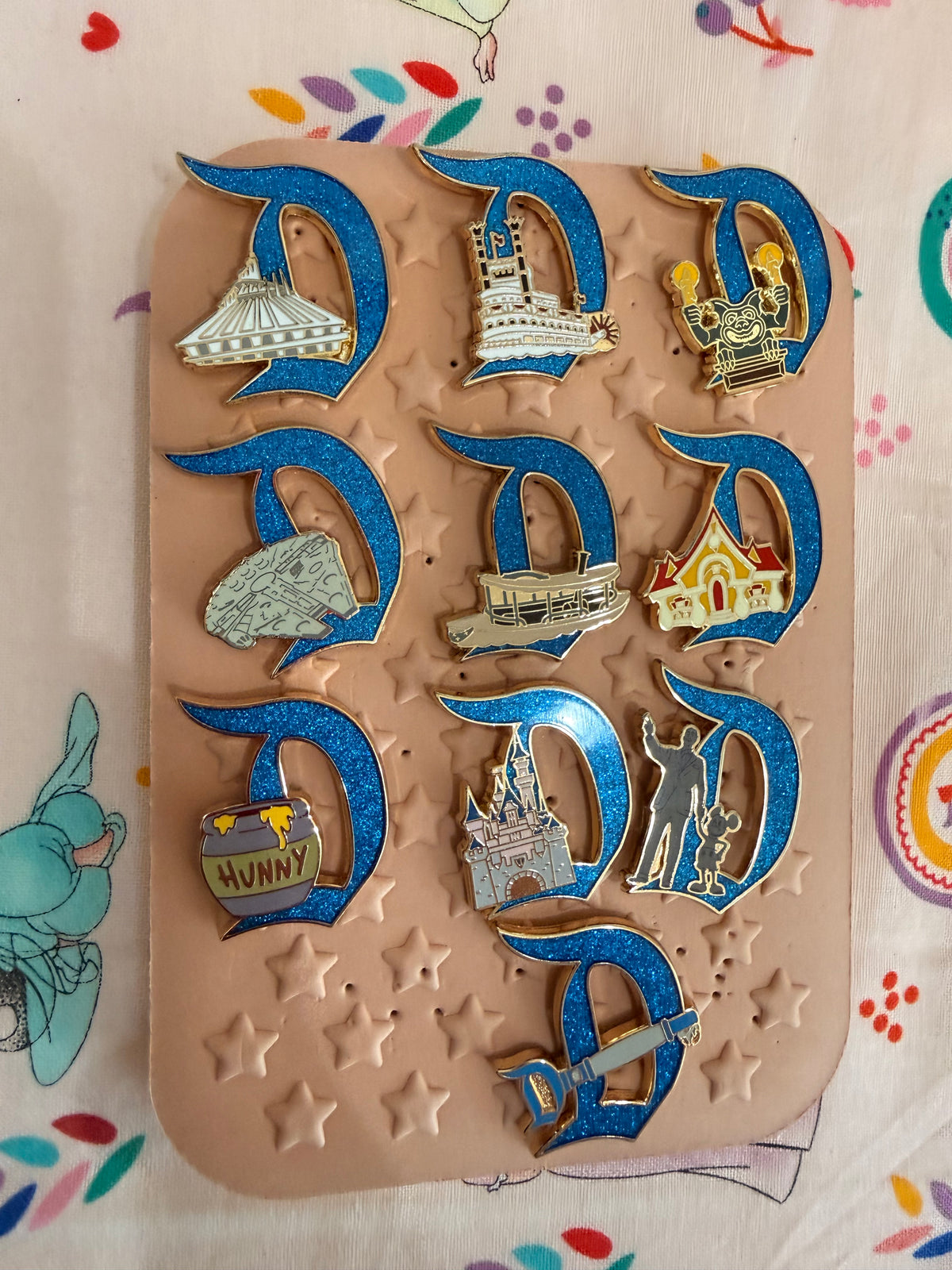 Disneyland D Glitter Key Pins - Complete Set