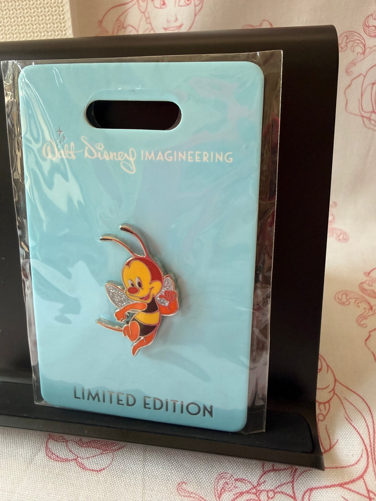 WDI - Spike the Bee LE 300