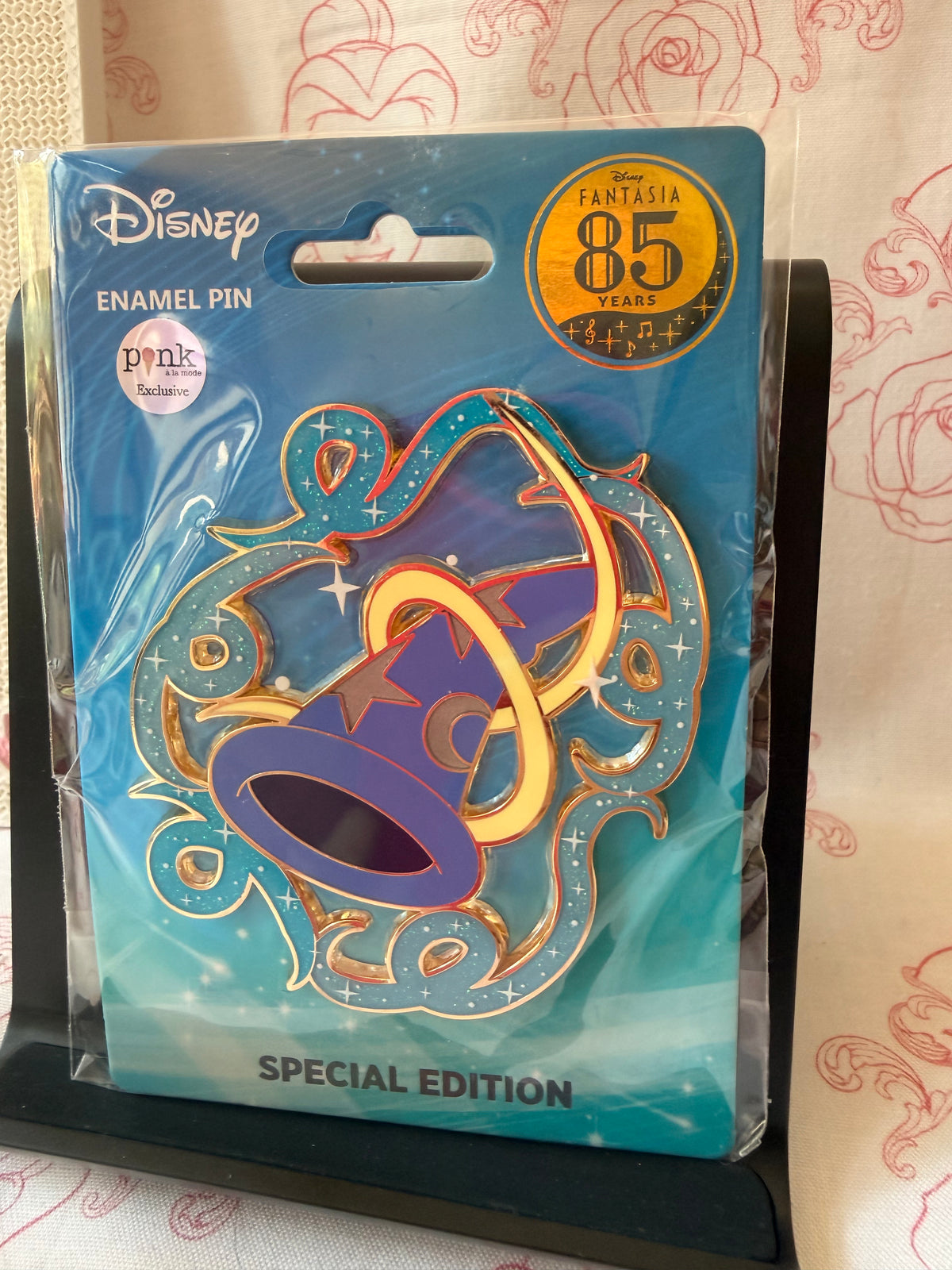 PALM - Sorcerer Mickey Hat - LE 200