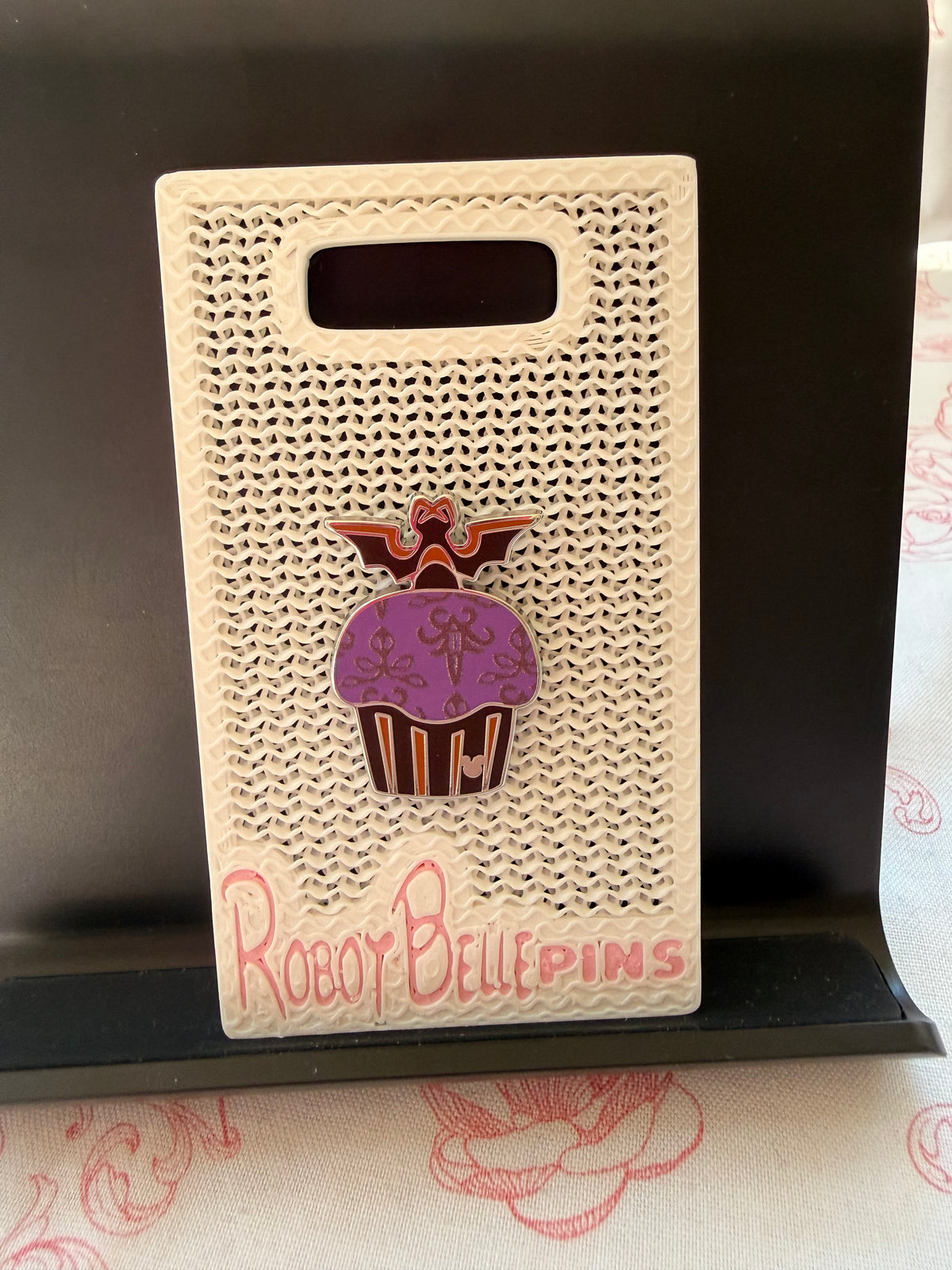 2025 Wave B Chaser - Haunted Mansion Cupcake