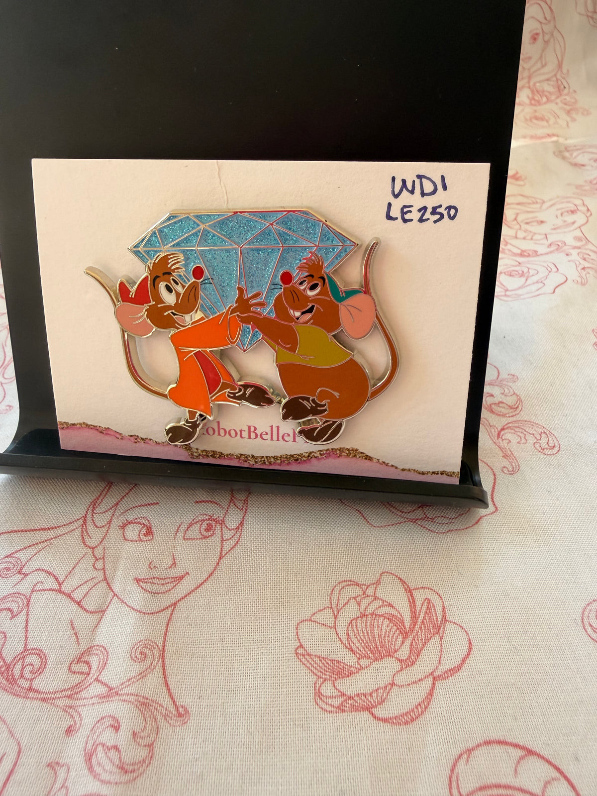 WDI 60th Anniversary Diamond Cinderella Mice Jaq Gus Pin - LE 250