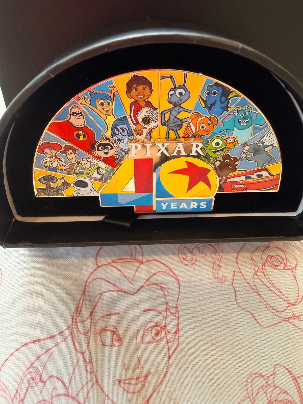 Disneyland Paris - Pixar 40th - LE 800
