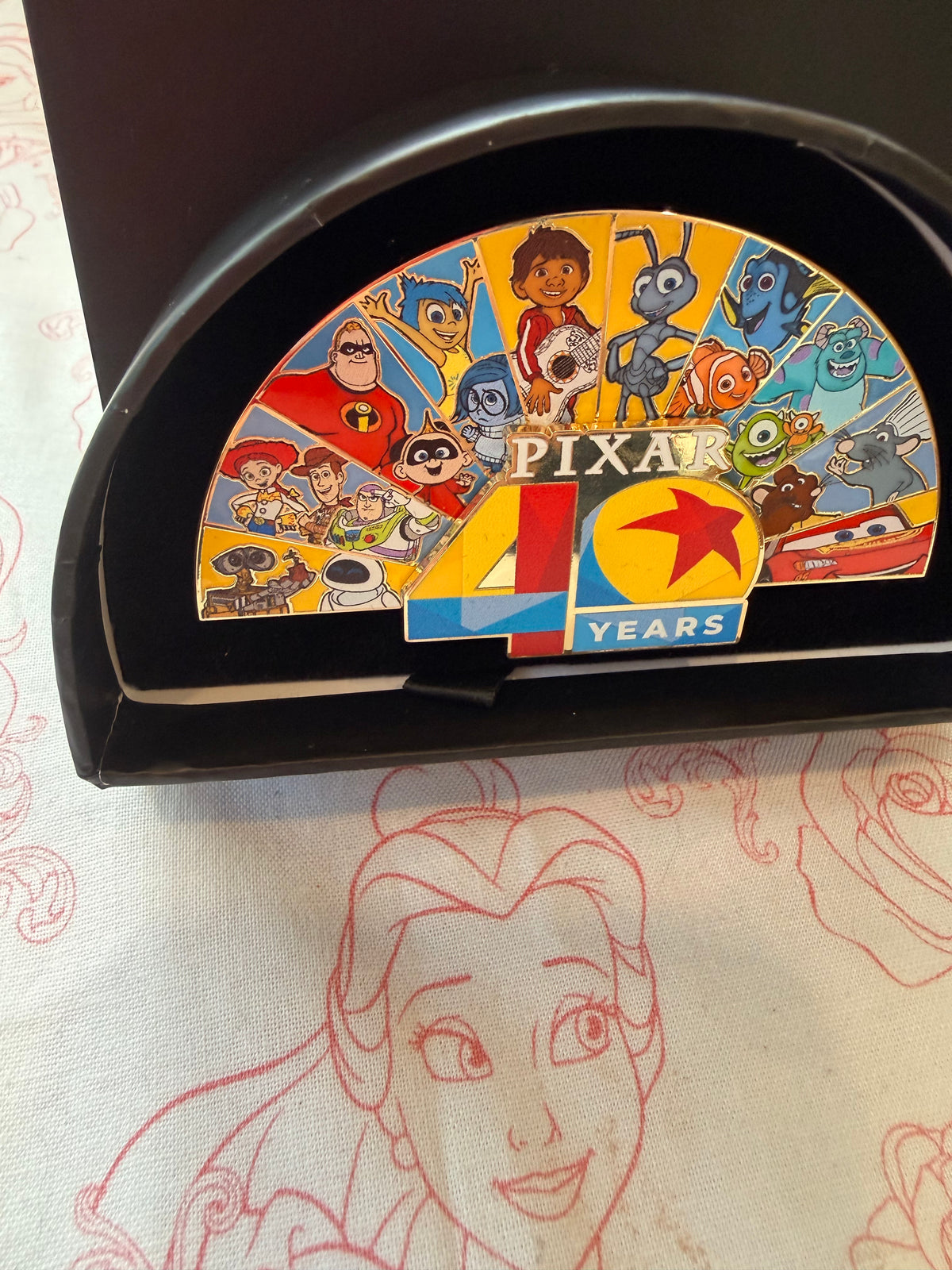 Disneyland Paris - Pixar 40th - LE 800