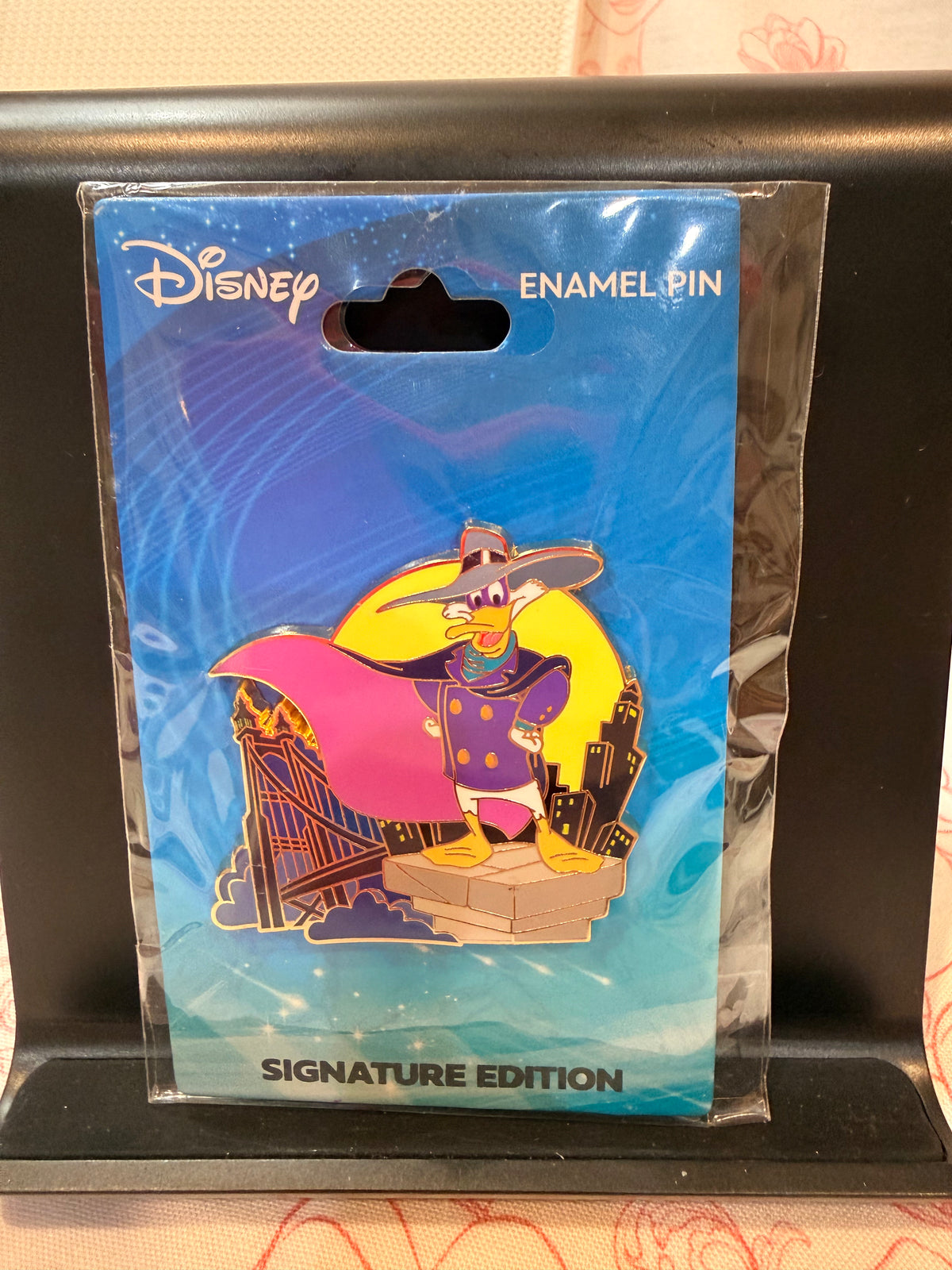 Darkwing Duck - Disney Pins Blog - LE 300