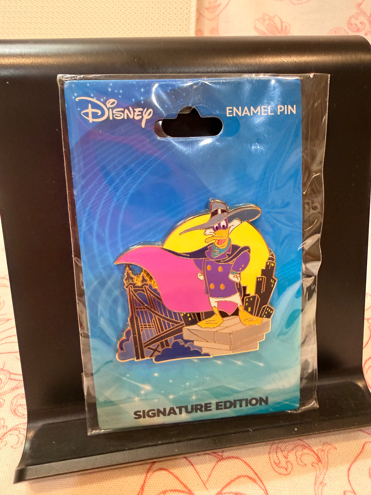 Darkwing Duck - Disney Pins Blog - LE 300
