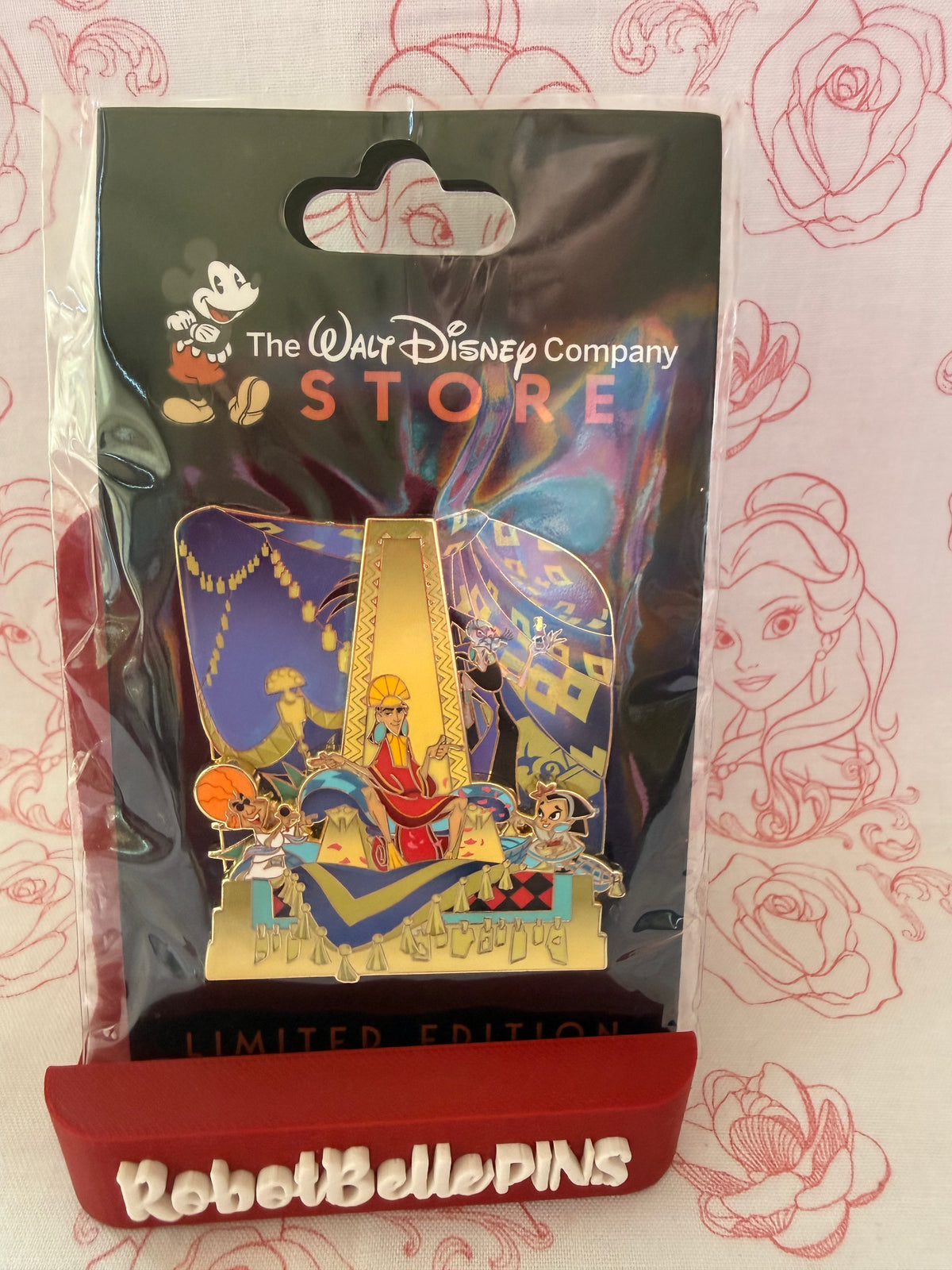 DEC Royal Chambers - D23 release LE 400 - Emperor's New Groove