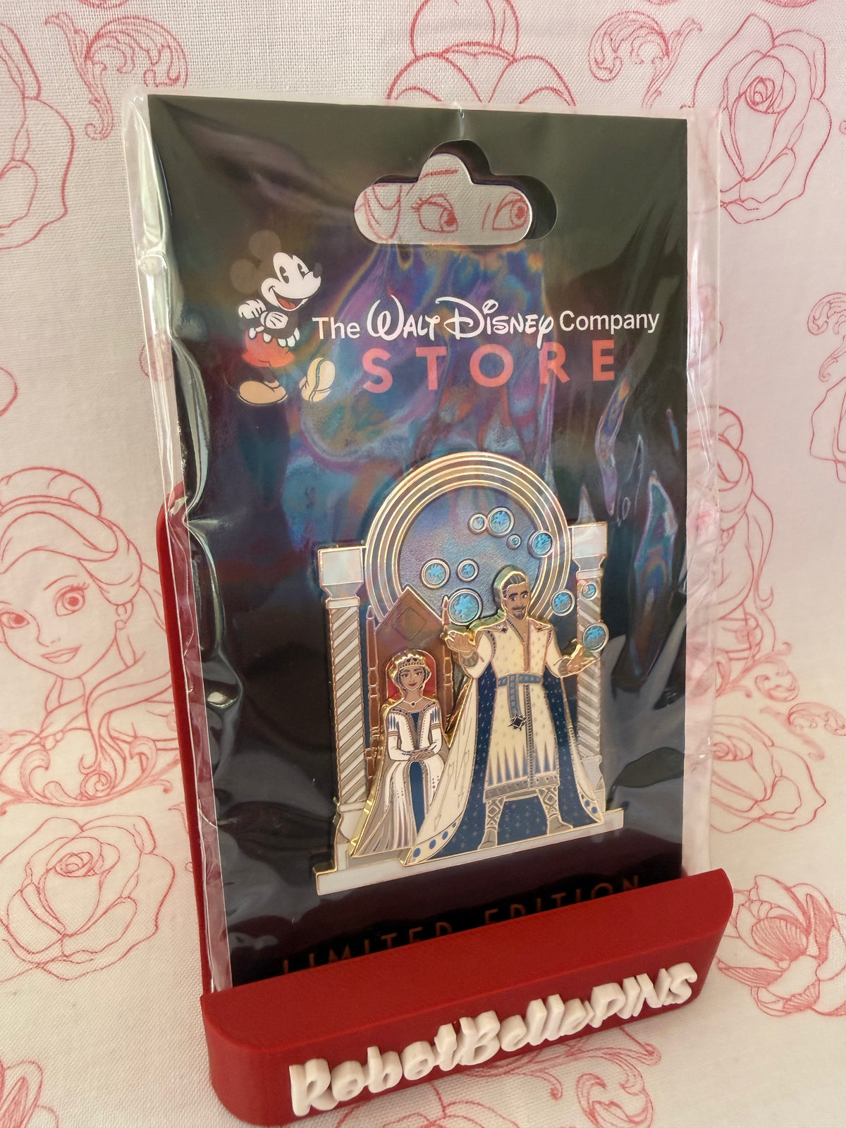 DEC Royal Chambers - D23 release LE 400 - Wish Magnifico