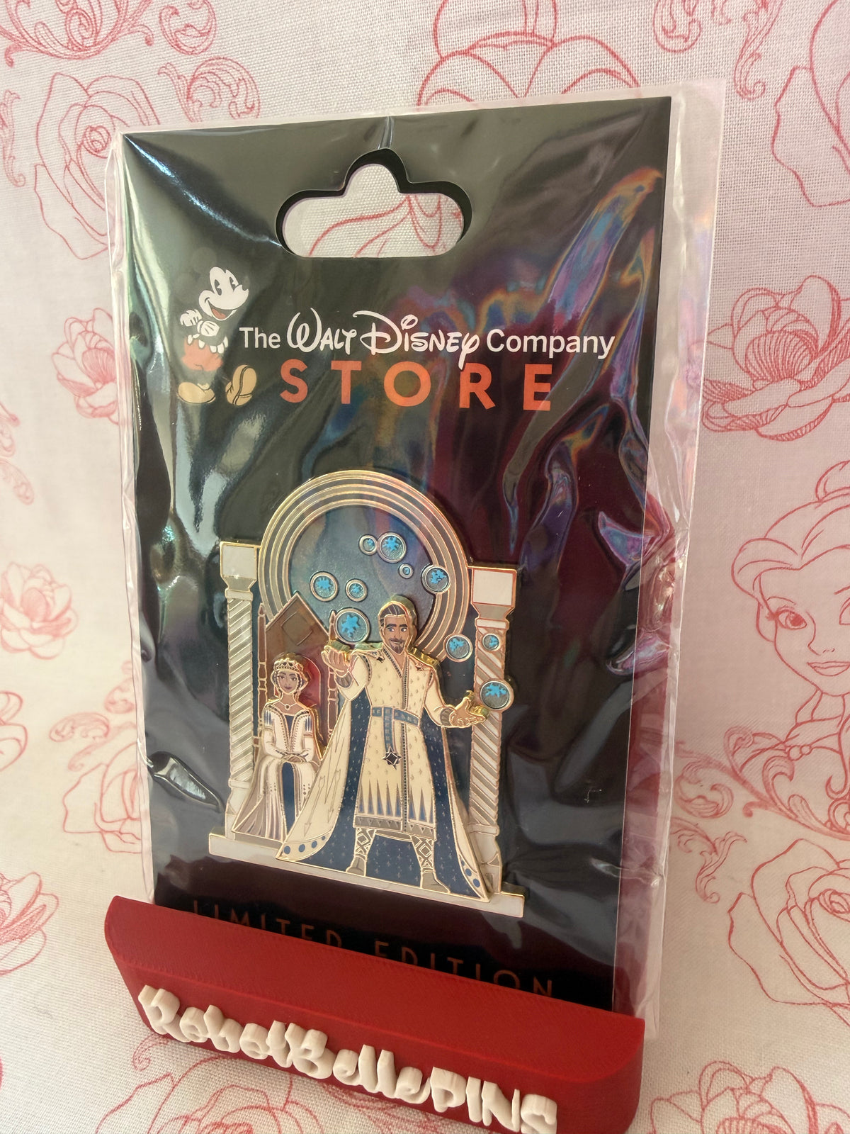 DEC Royal Chambers - D23 release LE 400 - Wish Magnifico