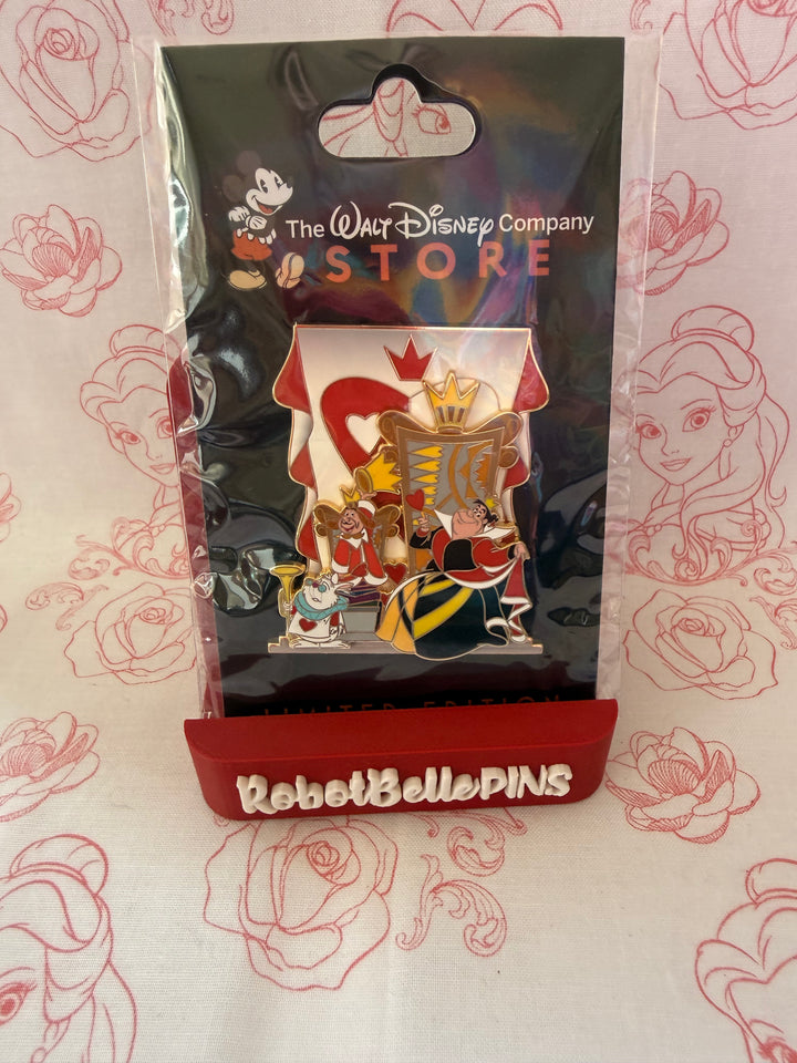 DEC Royal Chambers - D23 release LE 400 - Queen of Hearts