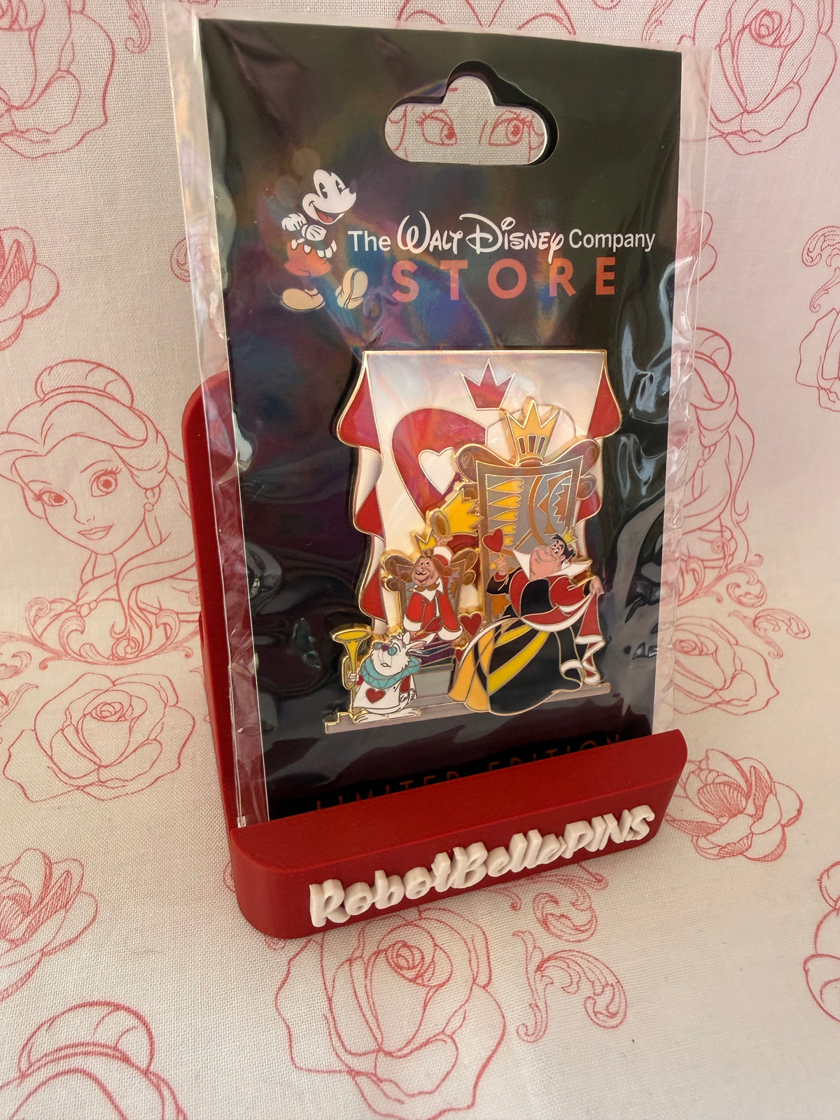 DEC Royal Chambers - D23 release LE 400 - Queen of Hearts