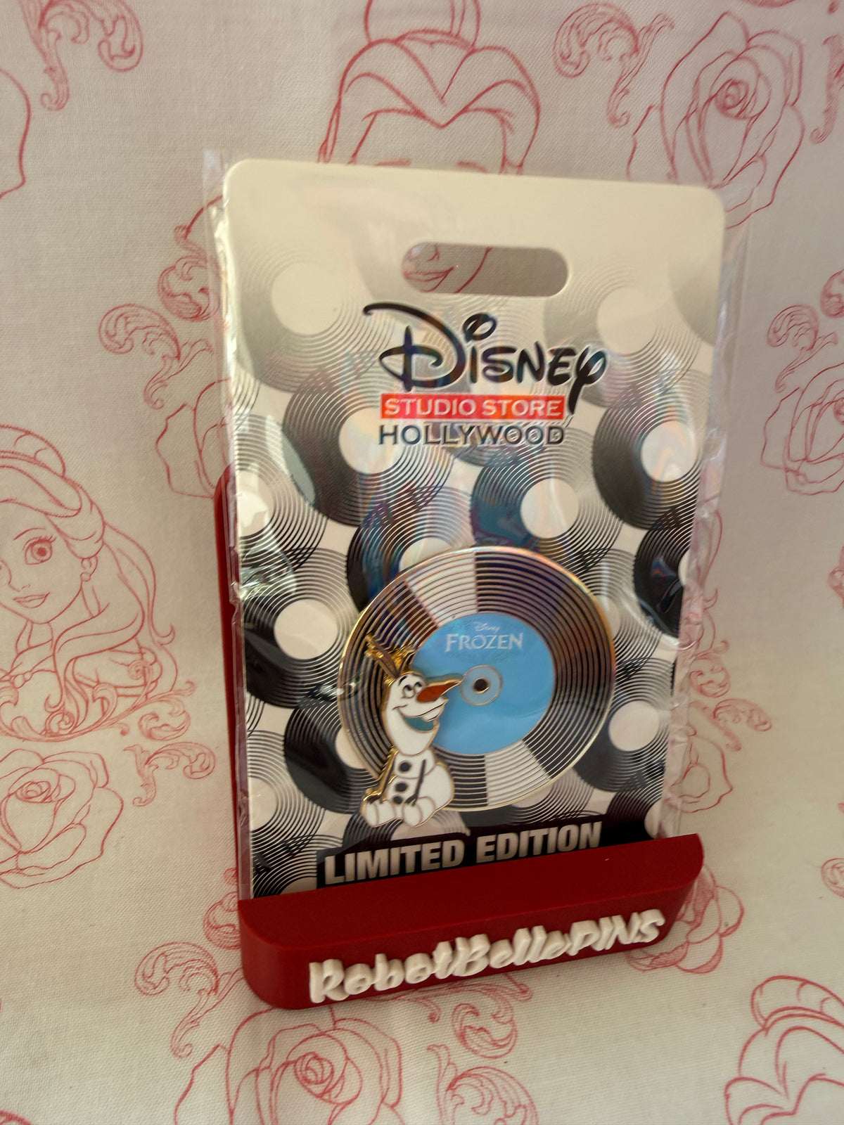 DSSH Vinyl - D23 release LE 400 - Olaf