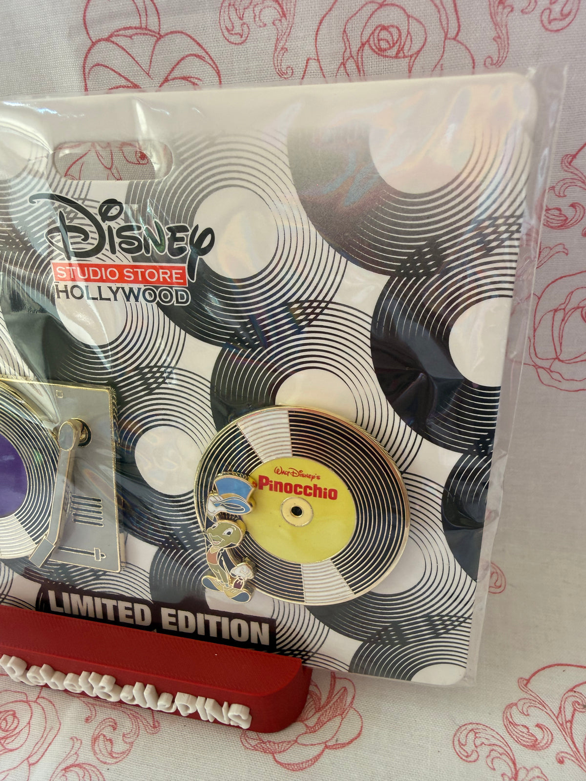 DSSH Vinyl - D23 release LE 400 - Sleeping Beauty and Pinocchio Starter Pack
