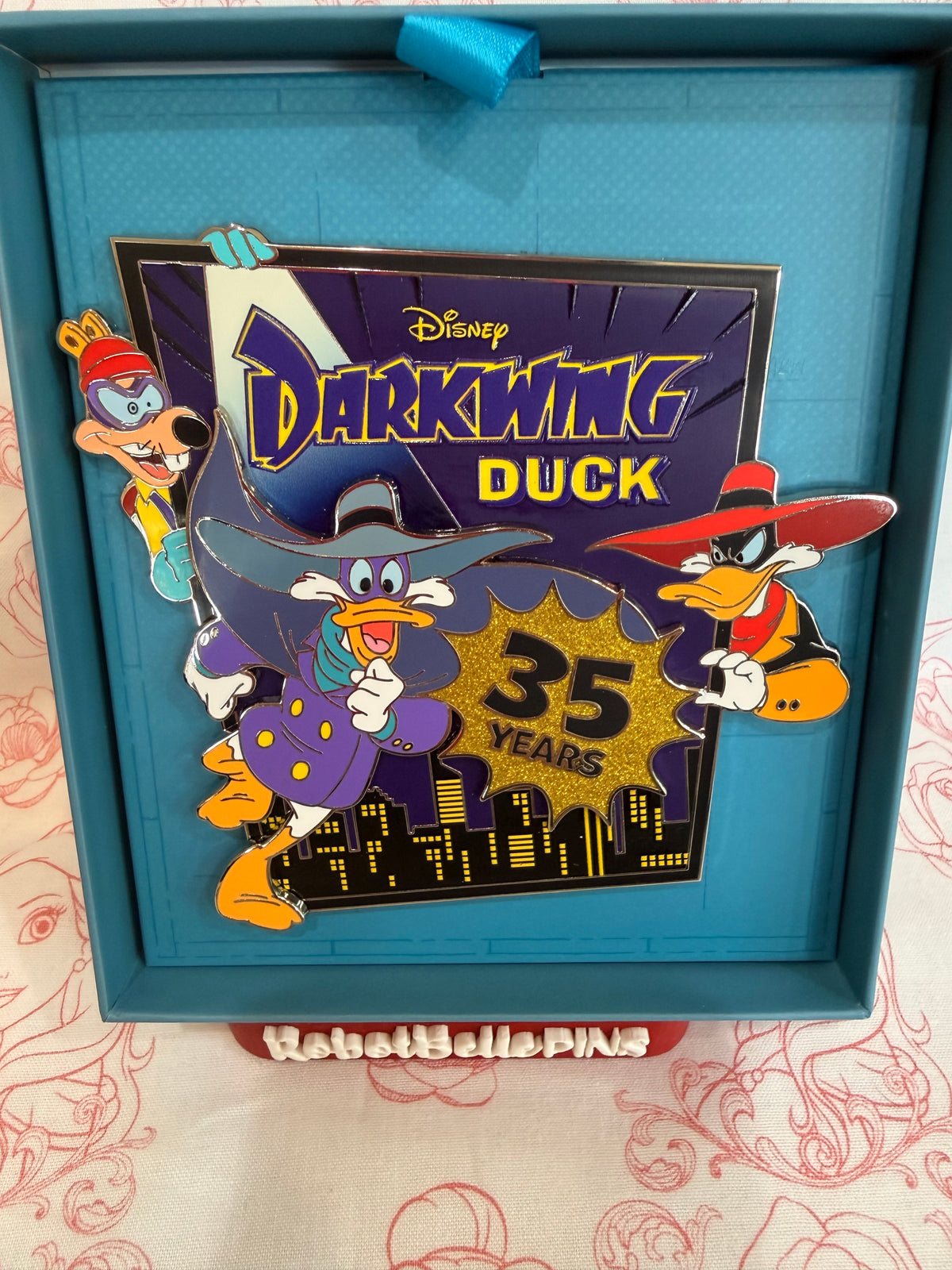 D23 Marketplace Pin - Beyond the Magic -  Darkwing Duck Jumbo